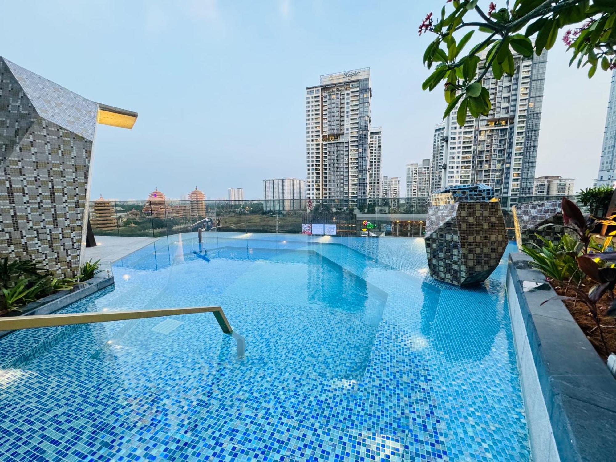 Lumiere Riverside Condotel In Hcmc مدينة هوشي منه المظهر الخارجي الصورة